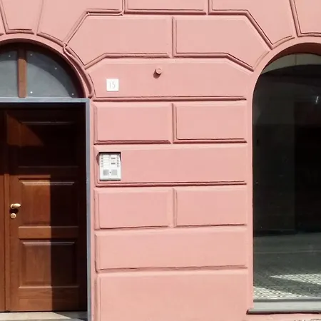 Casa Di Claude 2 Finalmarina