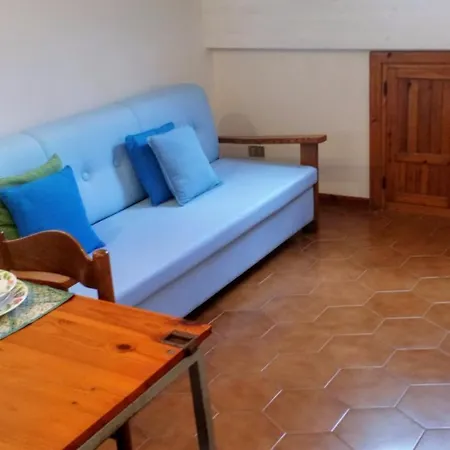 Casa Di Claude 2 Finalmarina Apartment