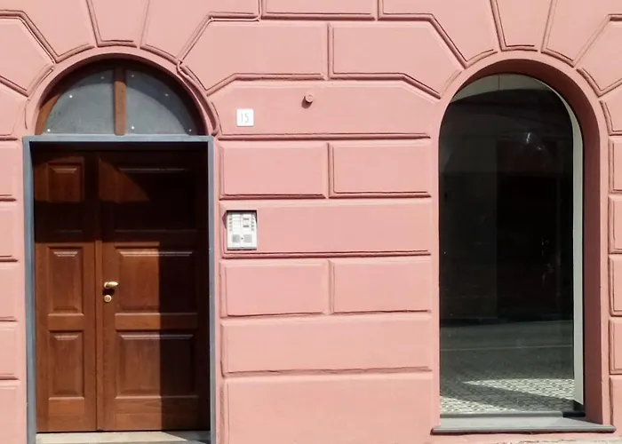 Casa Di Claude 2 Finalmarina