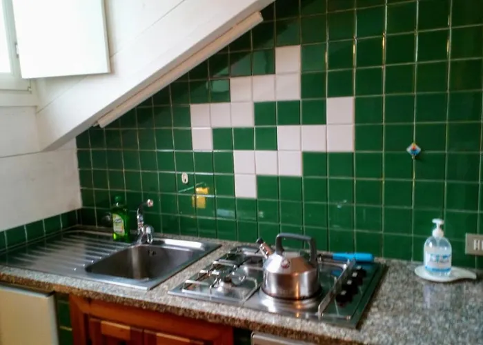 Casa Di Claude 2 Finalmarina Apartamento *